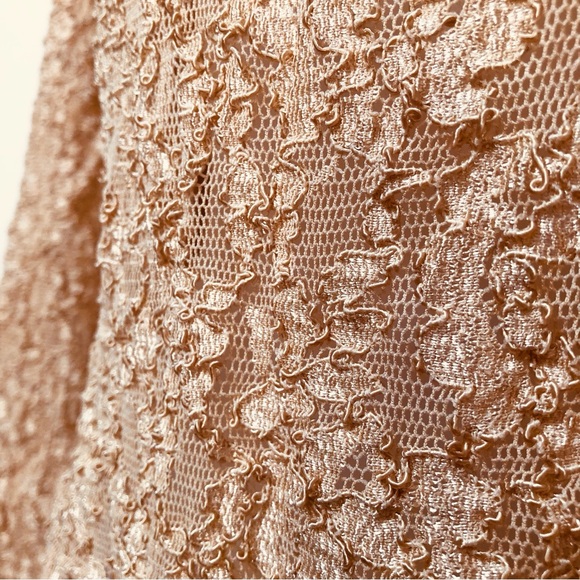 Gold Lace - Bodysuit - Picture 2 of 3